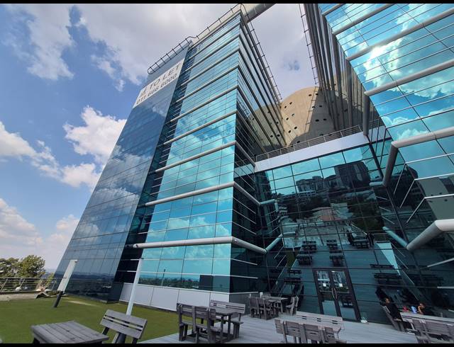 206M² OFFICE TO LET IN SANDTON CENTRAL